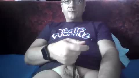 Play with me while I watch you german handsome squirtlover love small girls small tits big clit cut c2c shaved online show from 07-06-26, 08:55