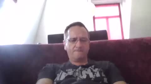 Play with me while I watch you german handsome squirtlover love small girls small tits big clit cut c2c shaved online show from 07-08-26, 05:34