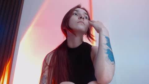 Snapshot of dead_girll chatting on 09-20-25, 09:05 freak online show from 09-20-25, 09:05