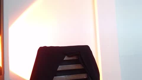 Snapshot of dead_girll chatting on 10-08-25, 09:56 freak online show from 10-08-25, 09:56