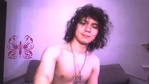 Snapshot of dean_raven chatting on 01-07-26, 05:32 dean_raven online show from 01-07-26, 05:32