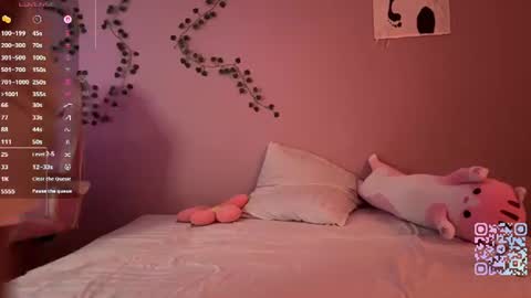 Maggie online show from 06-13-26, 01:09