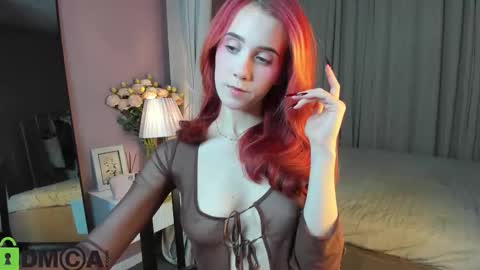 Snapshot of dearly_emily chatting on 09-08-25, 04:06 Emily GMT2 Mon 10 AM - 4 PM Wed 10 AM - 4 PM Thu 10 AM - 4 PM Fri 10 AM - 4 PM Sat 10 AM - 4 PM online show from 09-08-25, 04:06