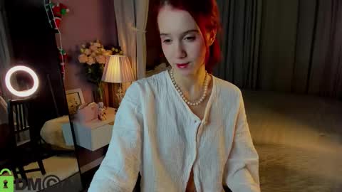 Snapshot of dearly_emily chatting on 01-08-26, 05:26 Emily GMT2 Mon 10 AM - 4 PM Wed 10 AM - 4 PM Thu 10 AM - 4 PM Fri 10 AM - 4 PM Sat 10 AM - 4 PM online show from 01-08-26, 05:26