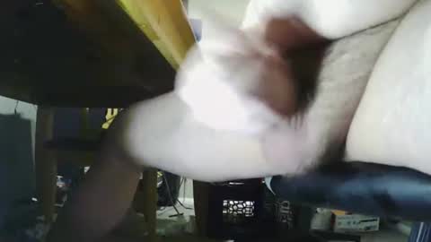 Snapshot of deathnite827 chatting on 12-22-24, 11:20 DK814 online show from 12-22-24, 11:20