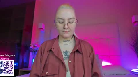 Snapshot of debbie_taylor chatting on 12-05-25, 05:42 Debbie Mon Tue Fri Sun Sat GMT 3 1000am - 0400pm online show from 12-05-25, 05:42