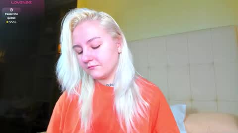 Snapshot of debbie_taylor chatting on 02-25-26, 05:55 Debbie Mon Tue Fri Sun Sat GMT 3 1000am - 0400pm online show from 02-25-26, 05:55