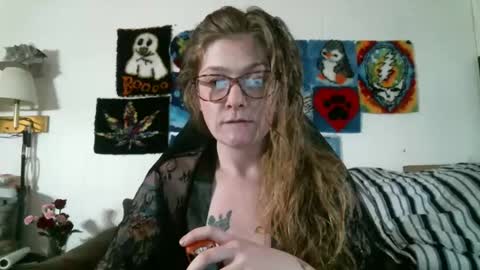 Snapshot of debbieafterhours69 chatting on 03-20-26, 04:45 DEBBIE online show from 03-20-26, 04:45