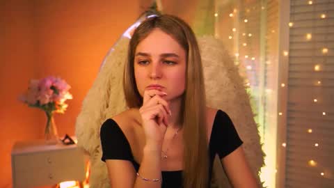 Snapshot of deboralarson chatting on 03-04-26, 06:19 Debora online show from 03-04-26, 06:19