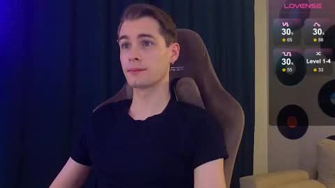 Snapshot of debugmee chatting on 11-28-25, 02:53 Samuel online show from 11-28-25, 02:53