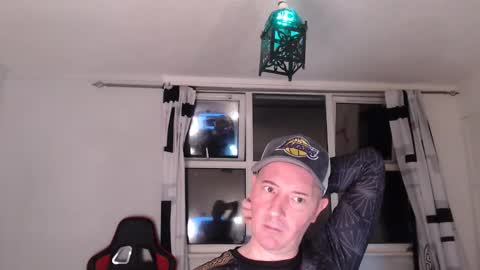decusbomont online show from 06-08-26, 10:10