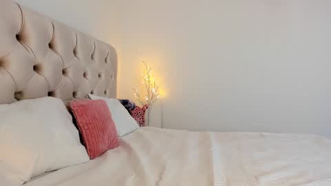 Denise online show from 12-19-24, 10:56