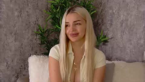 DeeaVIP online show from 06-11-26, 07:28