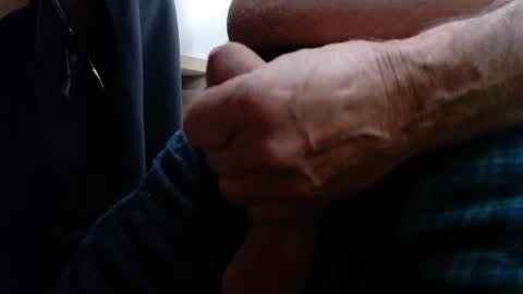 Snapshot of deeperjohnny chatting on 10-11-25, 03:54 deeperjohnny online show from 10-11-25, 03:54