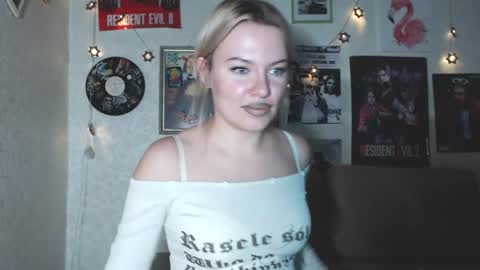 deepholedayss online show from 04-15-26, 09:27