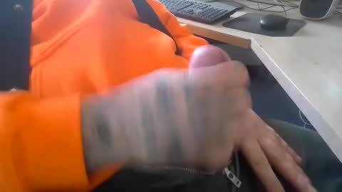 deepstrokes25 online show from 02-11-25, 05:07