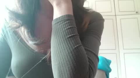 KamiDevi online show from 06-03-26, 10:51