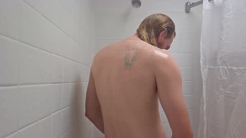 Dylan Nutz online show from 01-03-25, 03:49