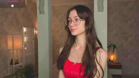 Snapshot of defeded_lovee chatting on 10-17-25, 07:27 Amy online show from 10-17-25, 07:27