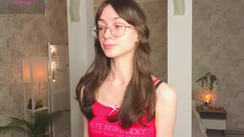 Snapshot of defeded_lovee chatting on 10-23-25, 07:45 Amy online show from 10-23-25, 07:45