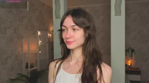 Snapshot of defeded_lovee chatting on 10-24-25, 07:54 Amy online show from 10-24-25, 07:54