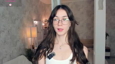 Snapshot of defeded_lovee chatting on 11-08-25, 07:23 Amy online show from 11-08-25, 07:23