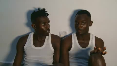 Snapshot of degenerals chatting on 10-12-25, 11:37 degenerals online show from 10-12-25, 11:37