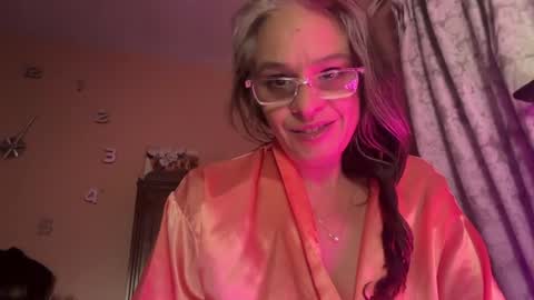 Tori online show from 06-19-26, 04:39
