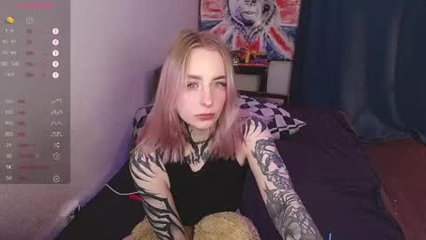 Snapshot of degradat1on chatting on 12-13-24, 05:43 degradat1on online show from 12-13-24, 05:43