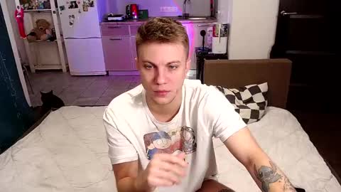 Snapshot of degradat1on chatting on 10-12-25, 08:35 degradat1on online show from 10-12-25, 08:35