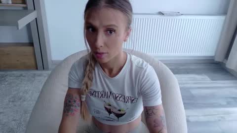 Di online show from 10-10-25, 10:14