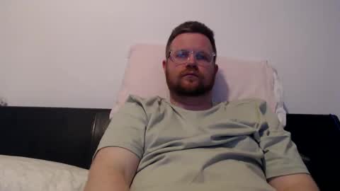 Snapshot of deise_dude chatting on 06-08-26, 10:32 Deise Dude online show from 06-08-26, 10:32