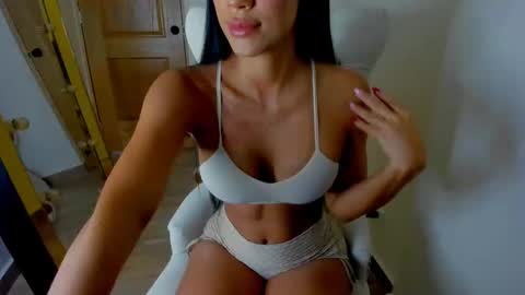 Snapshot of deisy_madrid chatting on 12-28-24, 08:04 deisymadrid online show from 12-28-24, 08:04
