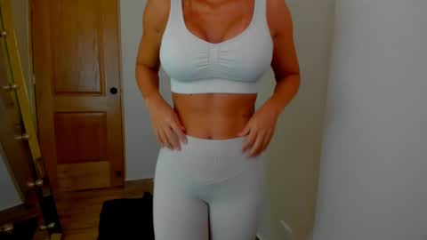 Snapshot of deisy_madrid chatting on 01-20-25, 05:59 deisymadrid online show from 01-20-25, 05:59