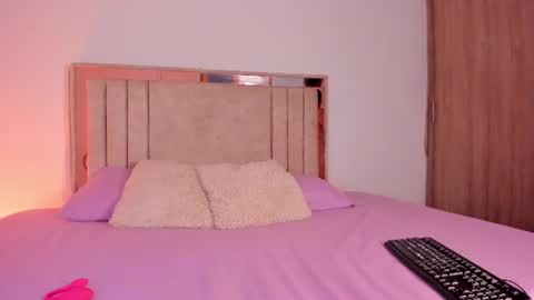 Ricarda online show from 07-26-26, 01:07