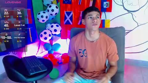 Snapshot of deivid_bigcock1 chatting on 07-13-26, 12:35 Deivid online show from 07-13-26, 12:35