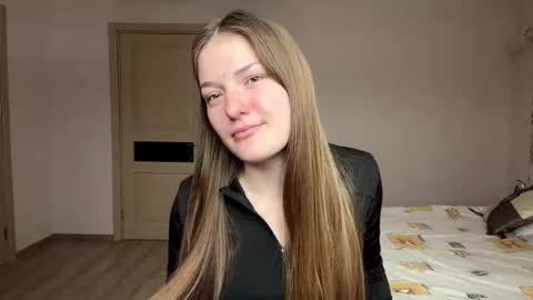 Mila online show from 02-12-26, 07:47