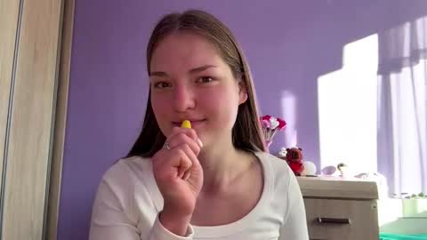 Mila online show from 03-03-26, 07:25