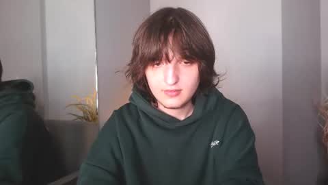 Snapshot of delalex chatting on 06-19-26, 10:57 Alex online show from 06-19-26, 10:57