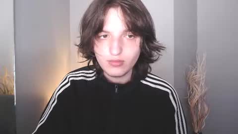 Snapshot of delalex chatting on 07-12-26, 01:57 Alex online show from 07-12-26, 01:57