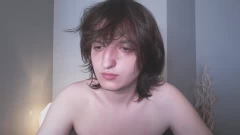 Snapshot of delalex chatting on 07-27-26, 03:35 Alex online show from 07-27-26, 03:35