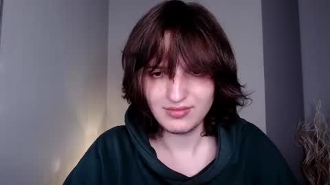 Snapshot of delalex chatting on 07-28-26, 05:01 Alex online show from 07-28-26, 05:01