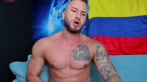 Delessandro online show from 07-02-26, 01:16