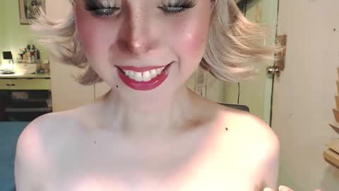 Mercedes online show from 04-30-26, 02:07