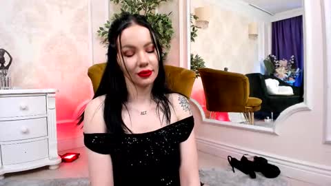 Christine online show from 03-07-25, 08:55