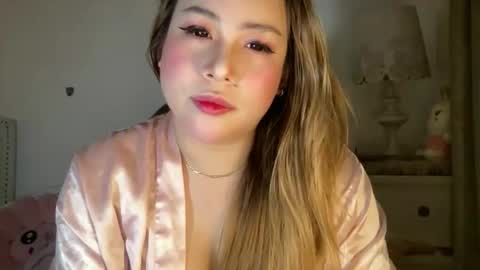 Snapshot of delicious_iya69 chatting on 10-15-25, 07:36 iyalicious online show from 10-15-25, 07:36