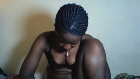 Snapshot of deliciousbabe01 chatting on 09-11-25, 09:20 EVAH online show from 09-11-25, 09:20
