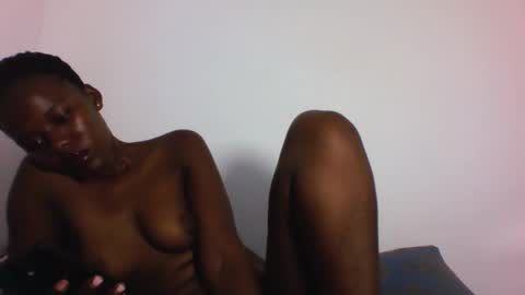 Snapshot of deliciousbabe01 chatting on 02-04-26, 10:54 EVAH online show from 02-04-26, 10:54