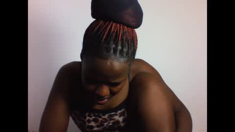 Snapshot of deliciousbabe01 chatting on 02-20-26, 11:54 EVAH online show from 02-20-26, 11:54