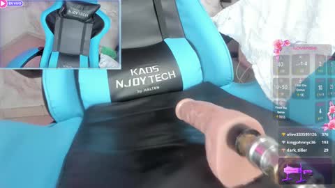 Snapshot of delicius_love chatting on 02-25-25, 12:03 delicius_love online show from 02-25-25, 12:03